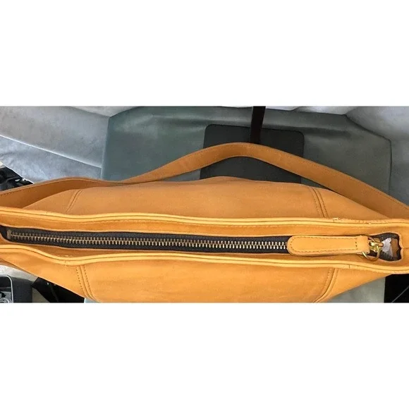 Vintage Coach Monterey Hobo 4027 British Tan Leather Shoulder Bag – 90s Classic - Picture 8 of 10